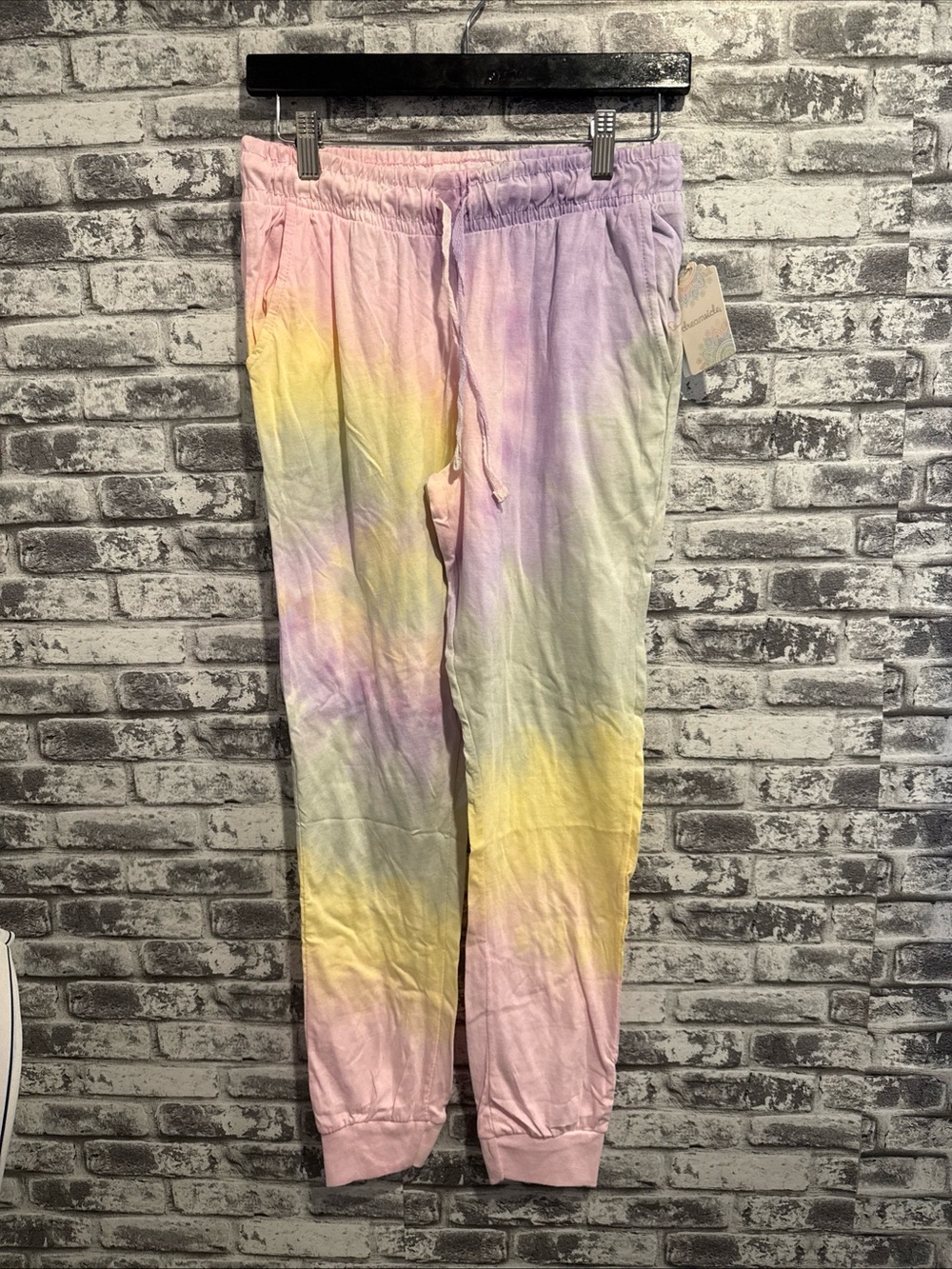 Dreamsicle Teen Girls Tie Dyed Sweatpants w/ pockets and drawstring Sz Small NEW